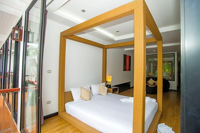 Hotel Miracle House Rawai Exterior foto