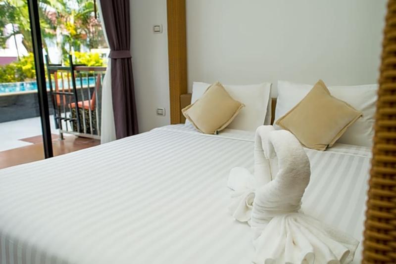 Hotel Miracle House Rawai Exterior foto