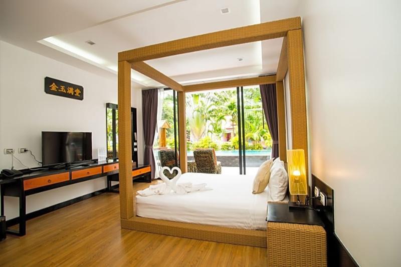 Hotel Miracle House Rawai Exterior foto