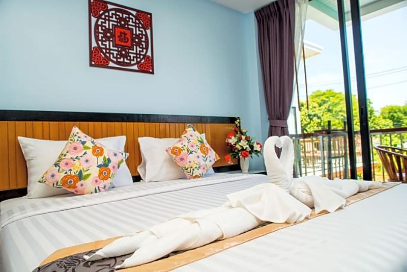 Hotel Miracle House Rawai Exterior foto
